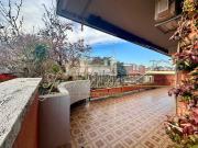 Appartamento in affitto di 300 m² in Via Tullo Morgagni