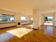 Appartamento in affitto di 380 m² in Via Sebastiano Conca