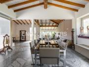 Appartamento in affitto di 413 m² in Via di Casaglia