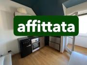 Appartamento in affitto di 45 m² in Via California, 3