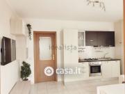 Appartamento in affitto di 48 m² in Via Leonello...