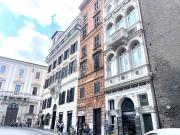 Appartamento in affitto di 55 m² in Via Quattro...