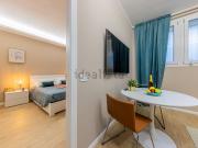 Appartamento in affitto di 55 m² in Via Teocrito, 46