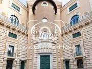 Appartamento in affitto di 570 m² in Via Bonaldo Stringher