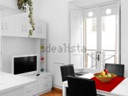 Appartamento in affitto di 60 m² in Via dei Cartari, 37