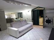 Appartamento in affitto di 70 m² in Via Monza