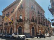 Appartamento in affitto di 190 m² in Via Anzalone, 7