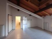 Appartamento in affitto di 80 m² in Via Chiesa Gargallo