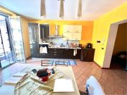 Appartamento in affitto di 80 m² in Via Re Ierone II