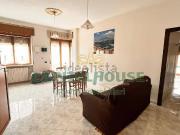 Appartamento in affitto di 80 m² in Via Roma