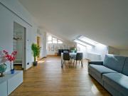 Appartamento in affitto di 80 m² in Via Zezio, 45