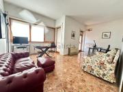 Appartamento in affitto di 82 m² in Via Adolfo Ravà, 30