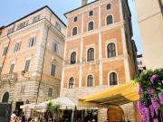 Appartamento in affitto di 83 m² in Via del Governo...