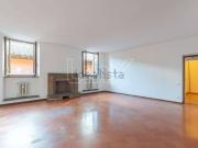 Appartamento in affitto di 85 m² in Via del Governo Vecchio