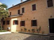 Appartamento in affitto di 88 m² in Via Cesare Battisti