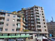 Appartamento in affitto di 90 m² in Viale Fratelli...