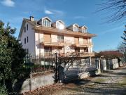 Appartamento in affitto di 90 m² in Viale Stazione, 29