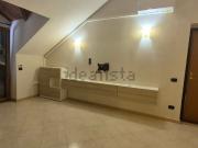 Appartamento in affitto di 92 m² in Via Grotta dell&apos...