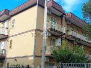 Appartamento in affitto di 93 m² in Via Sterope, 1