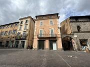 Appartamento in affitto di 95 m² in Piazza dell&apos Erbe