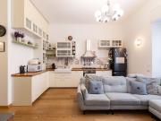 Appartamento in affitto di 95 m² in Via Antonio Dugnani, 1