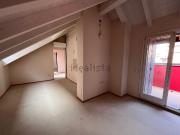 Appartamento in affitto di 95 m² in Via Padova, 23