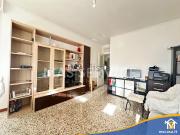 Appartamento in affitto di 97 m² in Via Raffaele Aversa