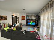 Appartamento in affitto di 98 m² in Via Emanuele Canesi, 49