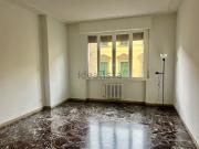Appartamento in affitto di 99 m² in Via Guglielmo Marconi
