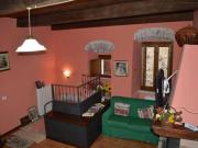 Appartamento in Frazione Messenano