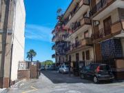 Appartamento in vendita a Aci Catena