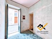 Appartamento in vendita a Aci Catena