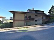 Appartamento in vendita a Amandola FM