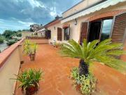 Appartamento in vendita a Ameglia SP