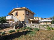 Appartamento in vendita a Ardea RM