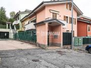 Appartamento in vendita a Arosio