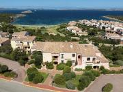 Appartamento in vendita a Arzachena