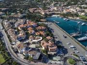 Appartamento in vendita a Arzachena SS