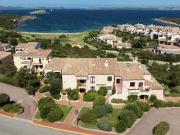 Appartamento in vendita a Arzachena SS