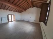 Appartamento in vendita a Asciano San Giuliano Terme 60...