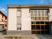 Villa in vendita a Bollate MI