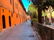 Appartamento in vendita a Bologna BO