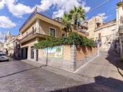 Appartamento in vendita a Bronte CT