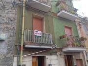 Appartamento in vendita a Bronte CT