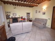 Appartamento in vendita a Buti in Ristrutturato composto...
