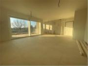 Appartamento in vendita a Cadorago CO