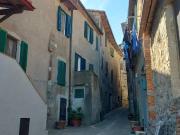 Appartamento in vendita a Campagnatico GR