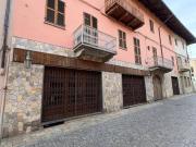 Casa indipendente in vendita a Candia Canavese piazza...