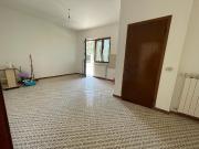 Appartamento in vendita a Capannori in Discreto composto...