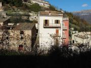Appartamento in vendita a Capestrano AQ